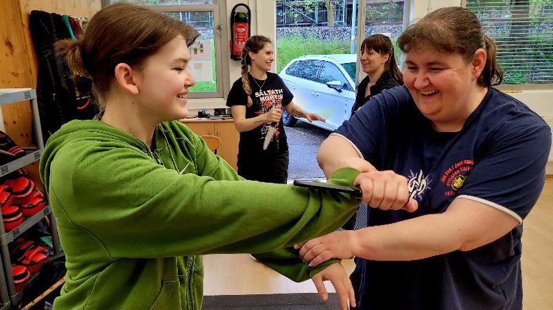 Kali Messer und Selbstverteidigung lernen in Waldshut & im Radolfzeller Kampfkunstzentrum