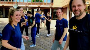 cooles Team und Training in freundschaftlicher Atmosphäre im Kampfkunst Zentrum Waldshut