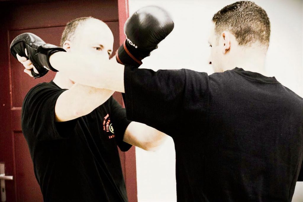 Erwachsene Selbstverteidigung Radolfzell Wing Chun & Kali